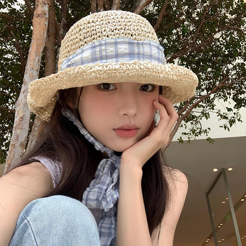 Spring and summer girl atmosphere plaid lace-up woven straw hat sunscreen sunshade seaside vacation wind show face small brim
