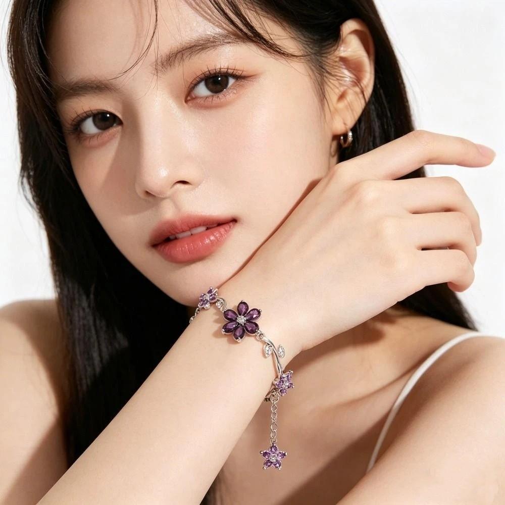 Y2K Chain Bracelet Crystal Women's Bracelet Sweet Flowers Bracelet