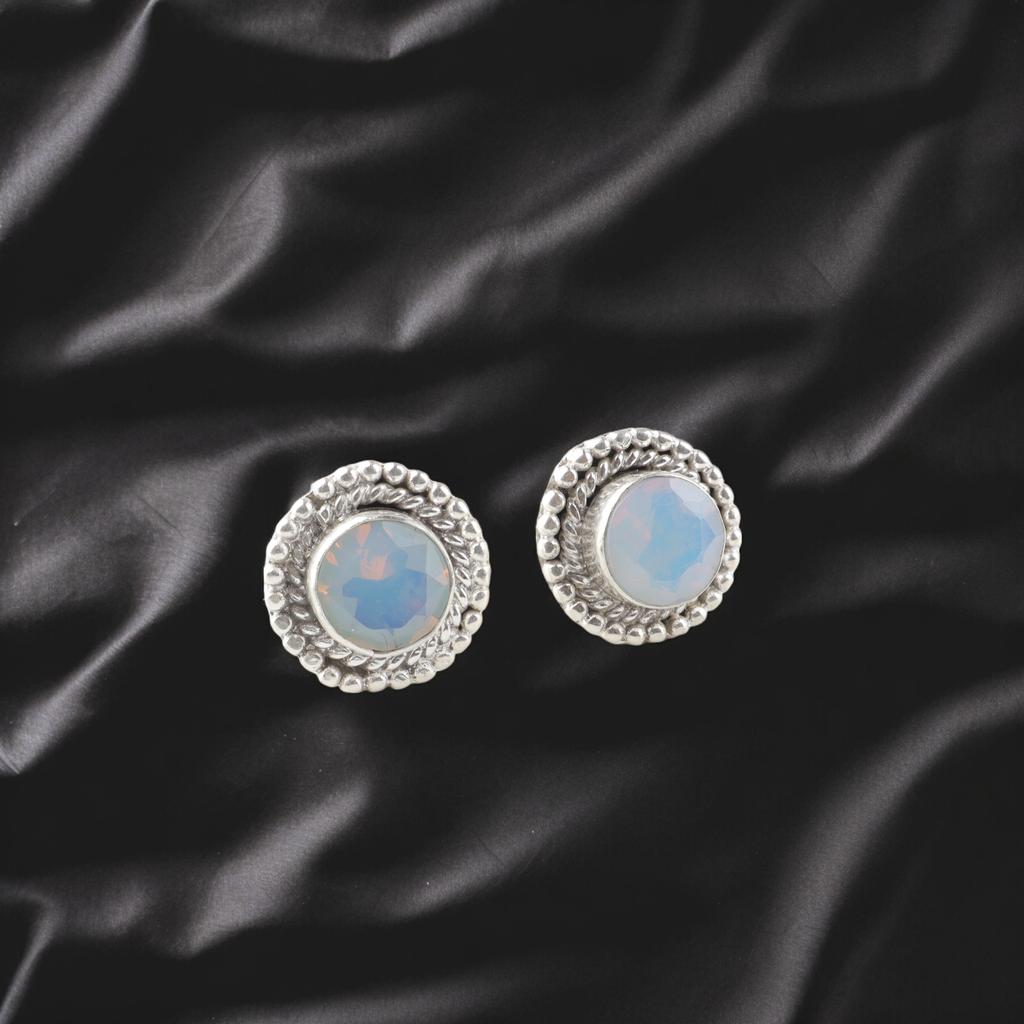 Pierre Précieuse Opale Laitée Bijoux en Argent Sterling 925 Puces à Poussettes Fabriquées à la Main 0,5" EE-128-13