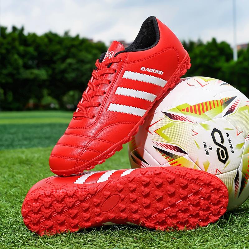 New Adult Children's Football Shoes Outdoor Training Shoes Boys Breathable Primary School Students Broken Nail Football Shoes