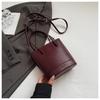 Niche High-End Women's French Luxury Woven Shoulder and Crossbody Bucket Handbag