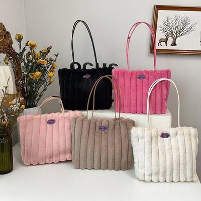 Damen-Fell-Tragetasche mit großem Fassungsvermögen - Vielseitige Pendler-Handtasche für den grenzüberschreitenden Verkehr