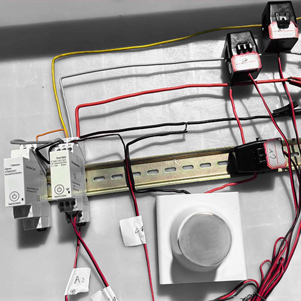 For Zigbee Smart Meter for Three Phase Four Wire with Current Transformer for Real Time Power Data and Multi User Sharing