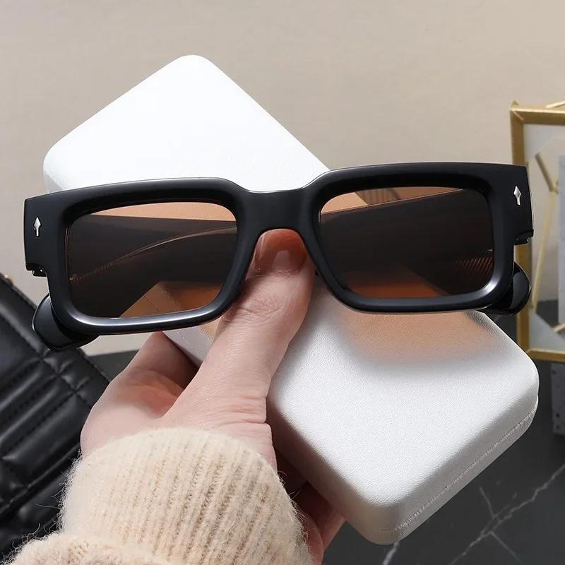 New Retro Men Square Sunglasses For Women Vintage Luxury Rivet Designer Sun Glasses Fashion Arrow Shades Uv400 Eyeglasses