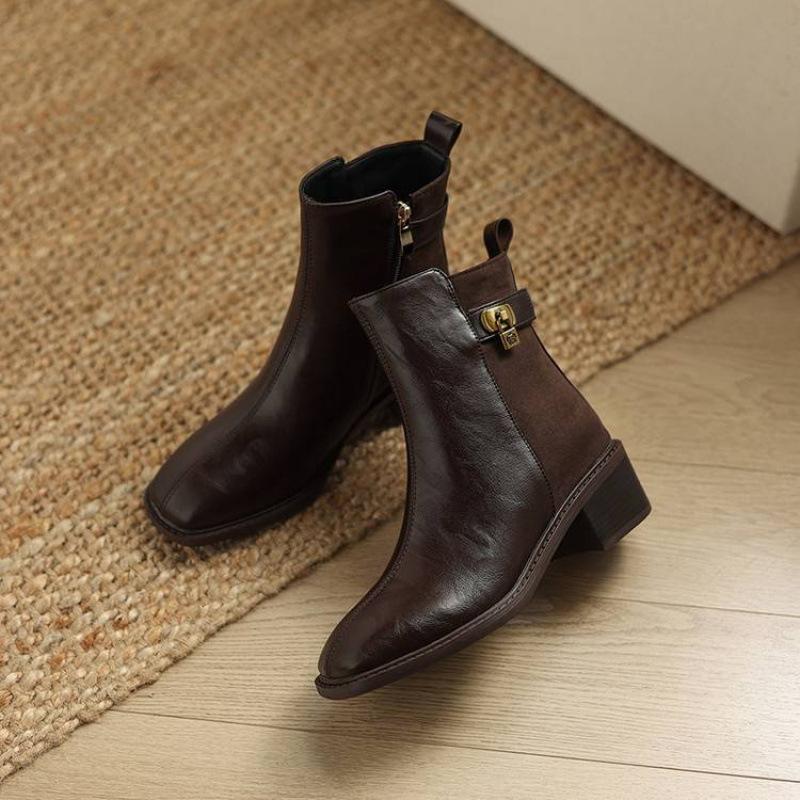 New Women's Large-size Leather Boots Medium Heel Solid Color Round Head Medium Tube Boots Korean Version Rubber Sole Autumn and Winter Side Zipper F