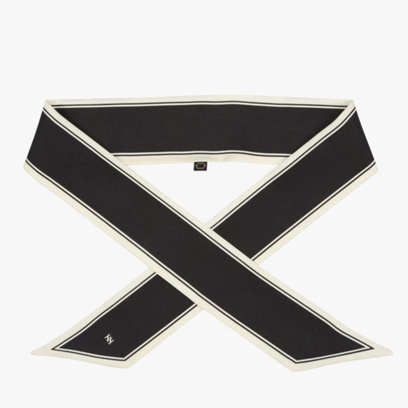 Saint Luxure Pierre Black