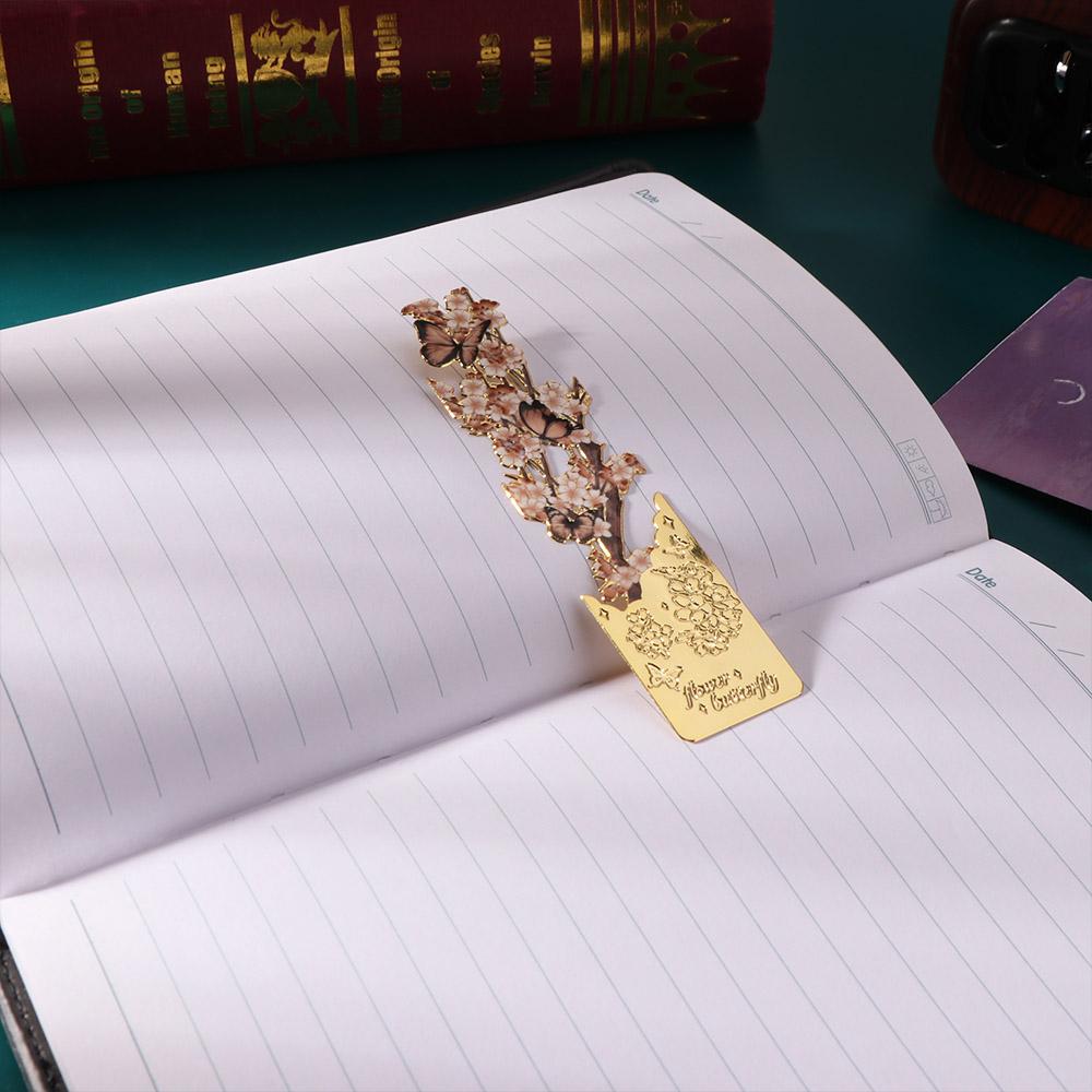 2Pcs Golden Hollow Metal Bookmark Bronzing Painting Book Separator School Supplies
