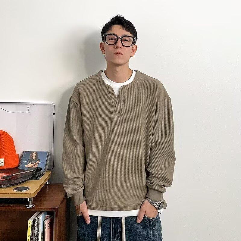 Vår 2024 Herregenser Patchwork Assorterte farger Hudvennlig stoff Mote Allsidig topp Casual Langermet Undertrøye