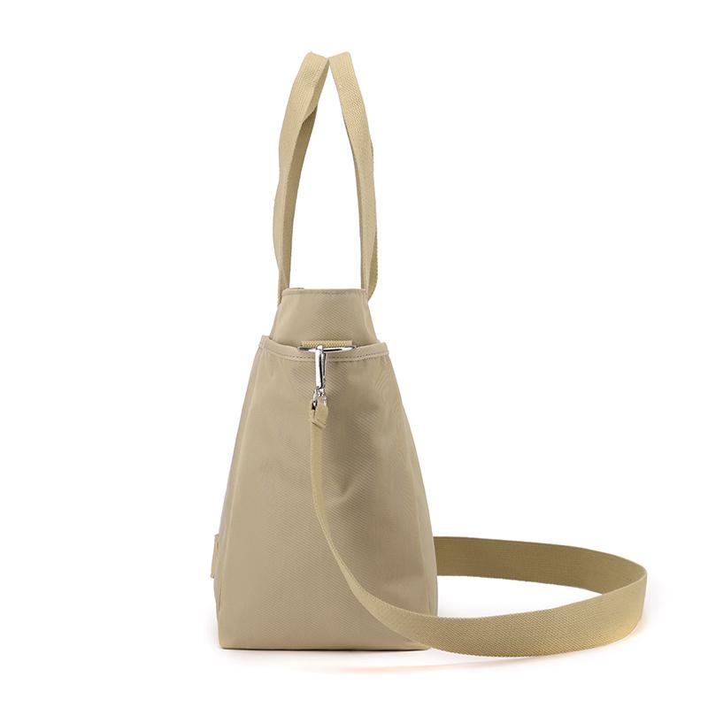 Dámská taška tote s velkou kapacitou Venkovní nylonová taška přes rameno Taška pro matku středního věku Multifunkční taška crossbody pro dojíždění