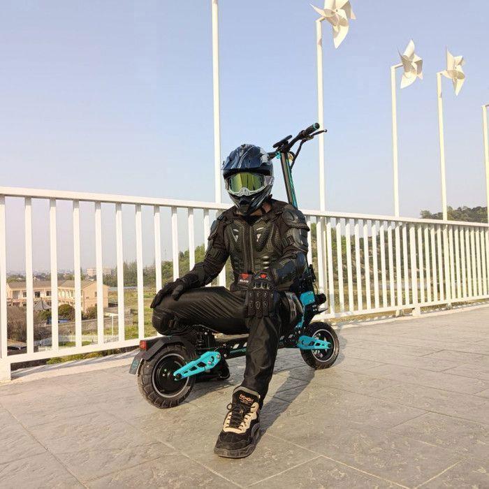 Trotinete Elétrica Dobrável - DriveTron DT10 - Motor 1400 W - Bateria 48 V 15,6 Ah - Autonomia 40-50 km - NFC - Máx 55KM/H