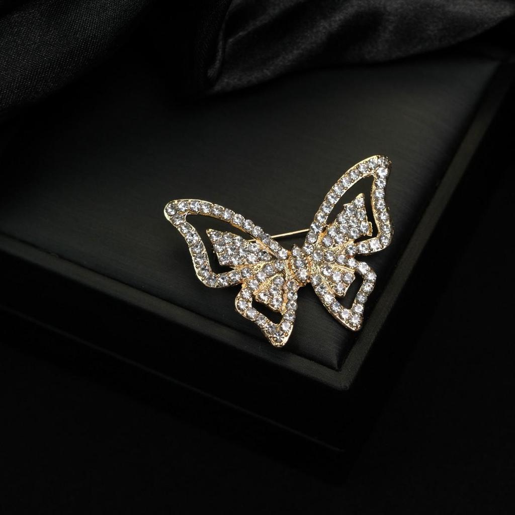 Gold & Diamond Vintage Butterfly Brooch - Versatile Women's Pin Jewelry