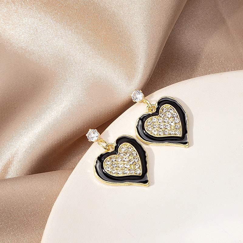 Cartoon On The Run Princess Earrings Creative Planet Astronaut Cat Rabbit Oil Dropping Fruit Cactus Earrings