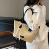 Leisure and Vacation Large-capacity Tote Bag Women's New Fashion Portable Shoulder Bag
