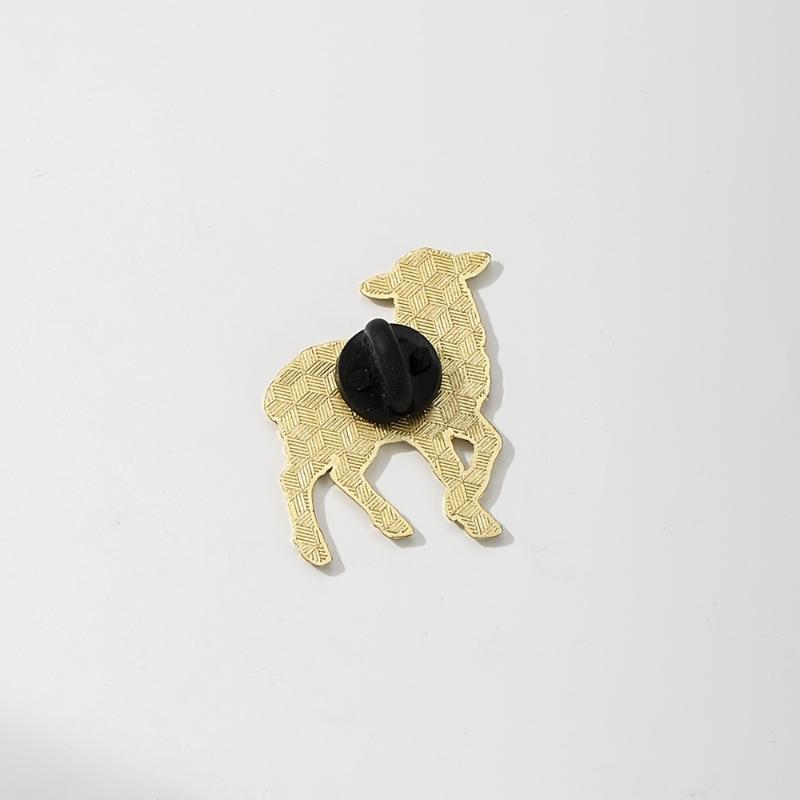2027 Chinese Zodiac Sheep Brooch Unisex Curly Sheep Pin for Party Office Outfit New Year Souvenir Gift