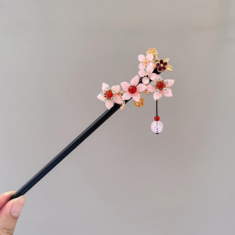 Exquisite Wooden Tassel Hair Clip Ancient Style Flower Hairpin for Girls Hair Jewelry Accessories