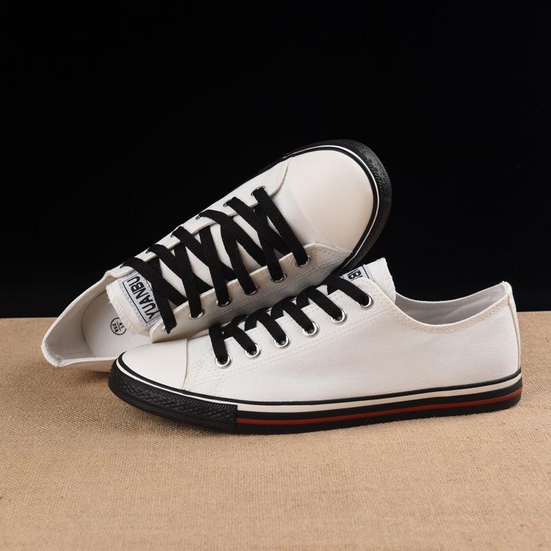 Velkoobchod vysoce kvalitní pánské plátěné boty Mužské černé Studentské boty pro volný čas Bílé Tenisky s plochým dnem Boty