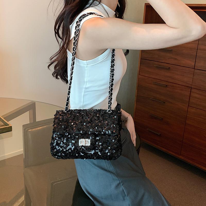 IELGY women's sequined bag, chain messenger small square bag.