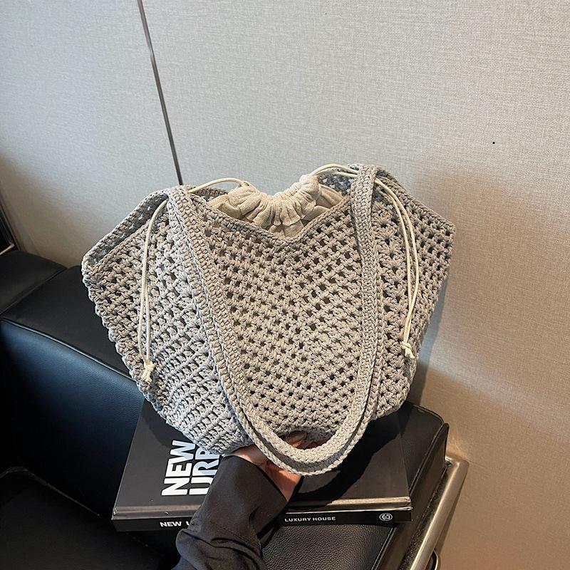 

Весна-лето 2025 новая ажурная сумка-ведро на плечо плетеная сумка большая вместимость сумка-тоут модная пляжная женская сумка