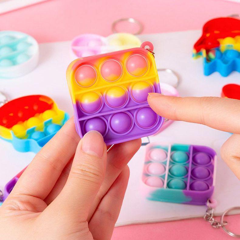 Пузырьковая поп-ит брелок-игрушка для детей - Радужный дизайн