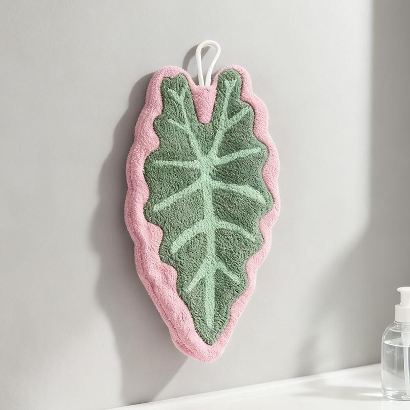 Leaf-Shaped Coral Fleece Hanging Hand Towel for Kitchen & Bathroom Cleaning