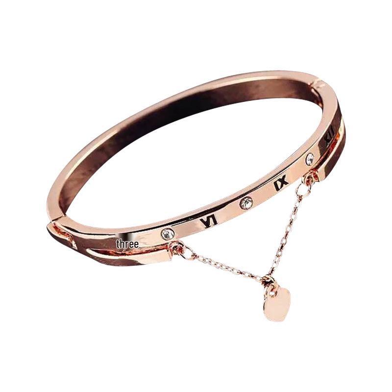 Korean Roman Numeral Rhinestone Heart Pendant Bracelet – Women's Fashion Wristband Ornament