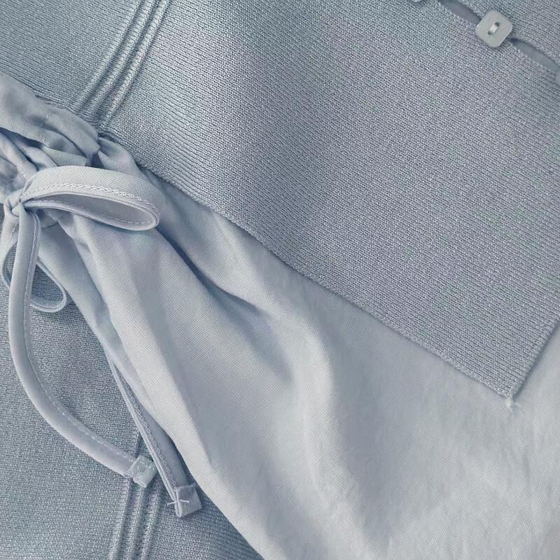 Spliced Irregular Knit Sweatshirt