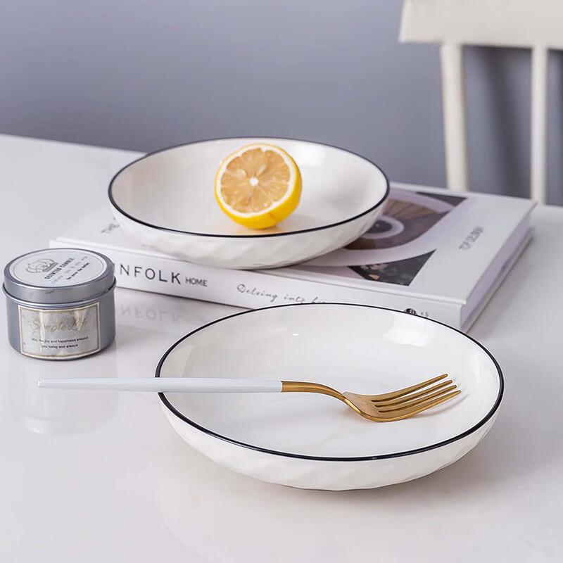 

Haoya Jingdezhen Nordic Style Underglaze Ceramic 8-inch Dinner Plate Set (2-Pack)