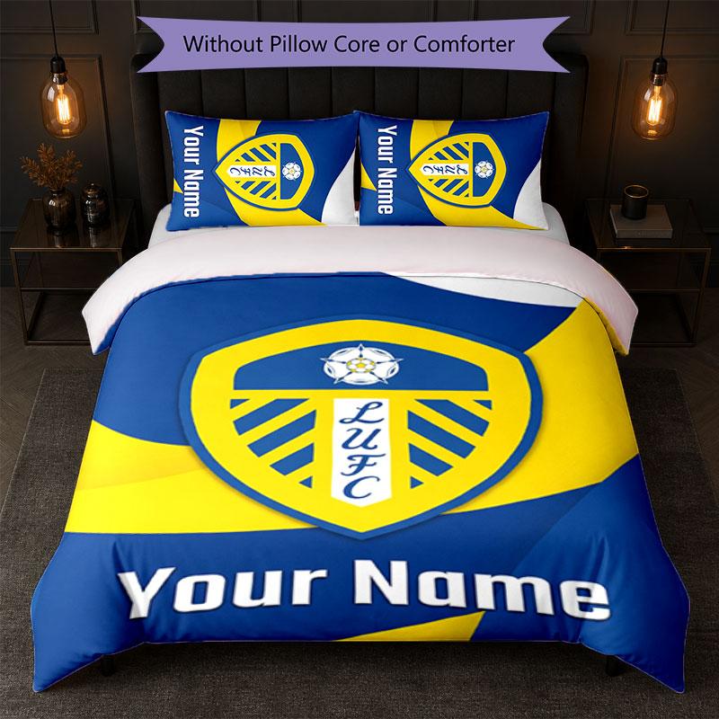 Leeds United Set Biancheria da Letto Personalizzato con Nome Testo 1 Copripiumino+2 Federe Logo Calcio Regalo Personalizzato per Occasione Speciale Decorazione Camera da Letto