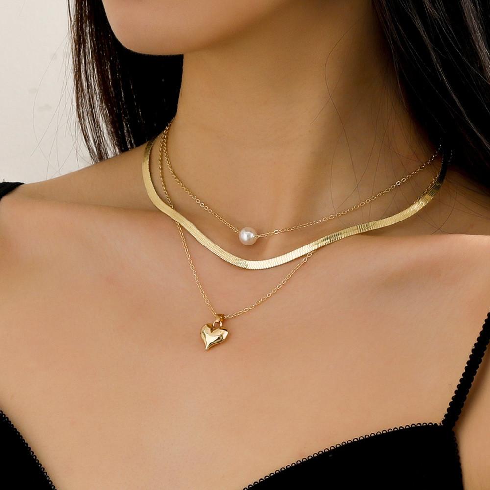 Elegant Three Layer Heart Shaped Pendant Necklace With Pearl For Fashionable Women