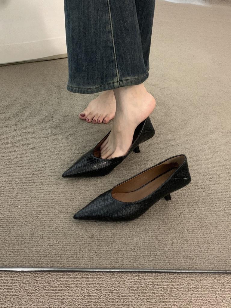 High sense niche high heel temperament pointed tip thin heel single shoes French evening commute fashion grandma shoes