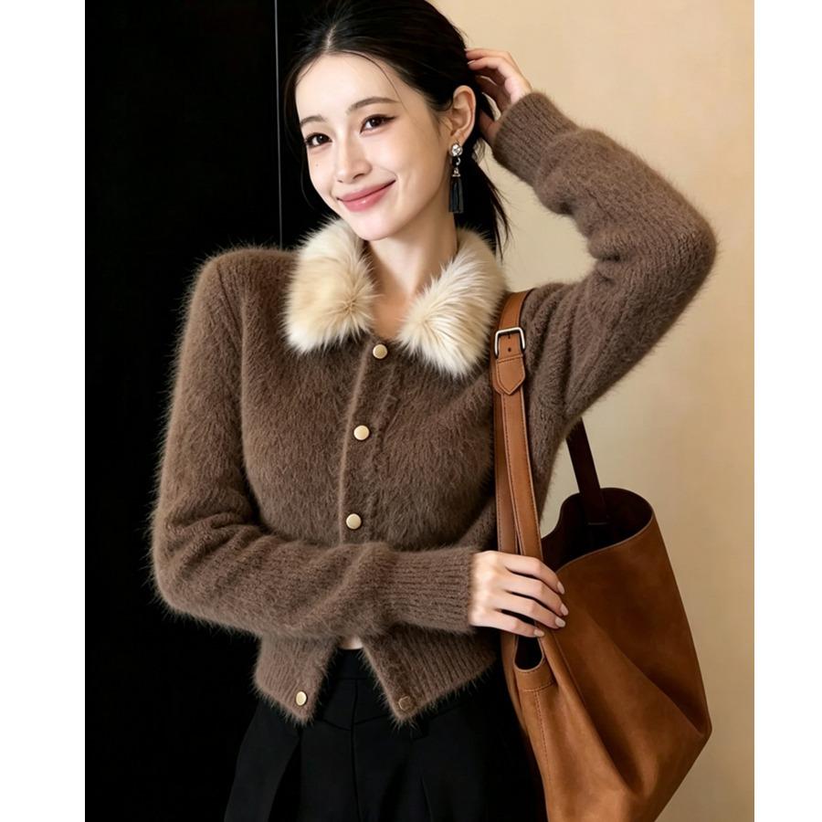 2026 Winter Faux Fur Collar Sweater Knit Cardigan Women's French Style Short Jackets Elegant Fashion Slim Fit Sweaters Ladies Winter Warm Coat Top