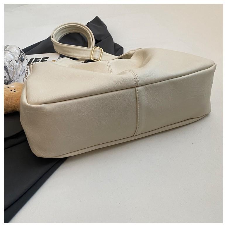 IELGY Ladies Messenger Bag Large Capacity Retro Tote Bag Commuter