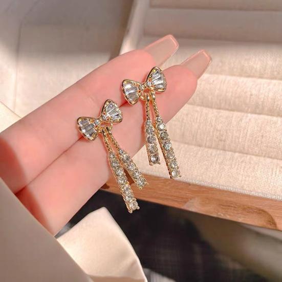 1 Pair Women Earrings Sparkling Rhinestones Bowknot Shape Drop Earrings Fine Craftsmanship Stud Earrings Jewelry Set