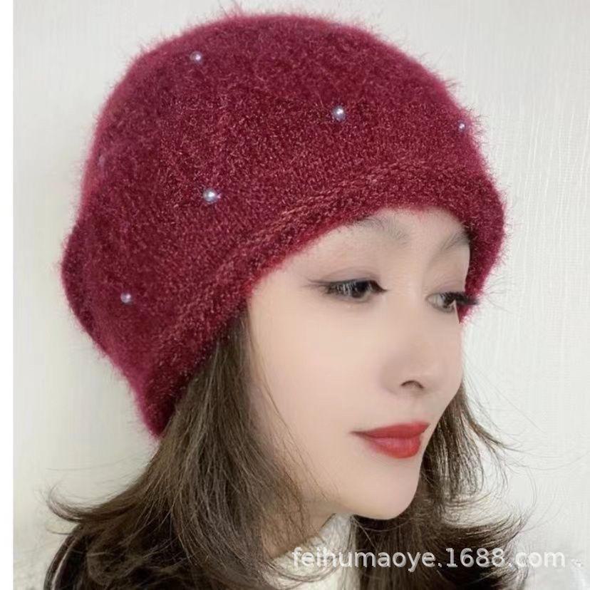 Stylish Double-Layer Squirrel Fleece Knit Hat with Curled Edge and Earmuffs