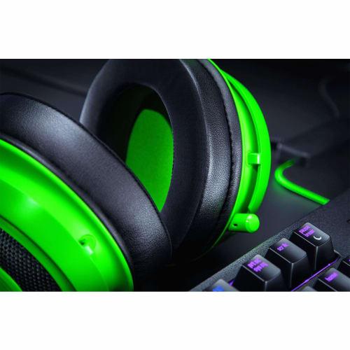 Razer Kraken Black Gaming Headset Analog Connection PS5 PS4 PC Switch Smartphone Cooling Gel Pad [Japanese Authorized Distributor Guaranteed Product]