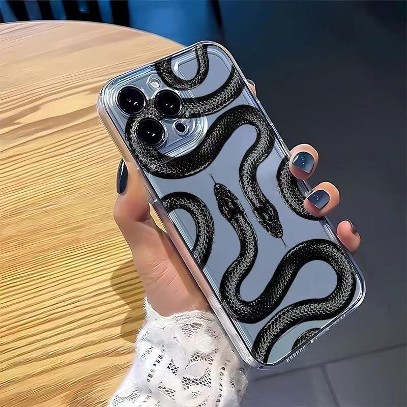 Creative Black Snake Is Suitable for Iphone16promax Mobile Phone Case, Transparent Apple 15 Anti-drop 14pro Europe and America 13/12