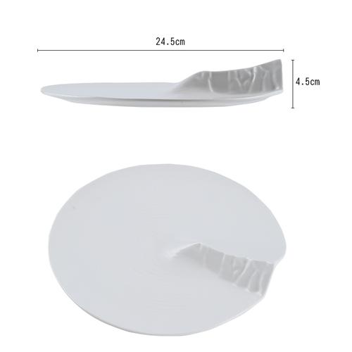 Kreativní hotelová restaurace hlavní chod nepravidelného tvaru keramický jídelní talíř domácí večeře steakový talíř dekorace jídla dezertní talíř