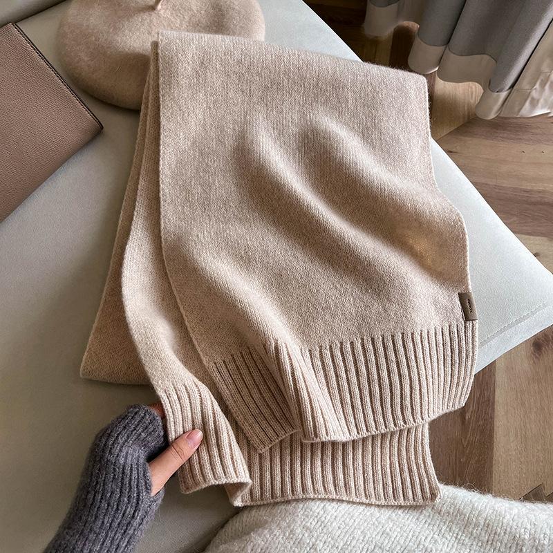 

High-grade 100 wool scarf women s winter thickened warm high-end sense simple monochrome knitted versatile scarf gift бежевый