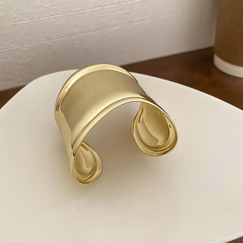 Minimalist Double-Layer Hollow Armlet: European & American Style, Exaggerated & Fashionable High-End Bracelet