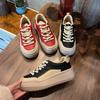 Plattform-Weißschuhe Damen Frühling Neue Mode Erhöhende Damenschuhe Sportliche Vielseitige Schuhe Kinder Design-Sinn Nische
