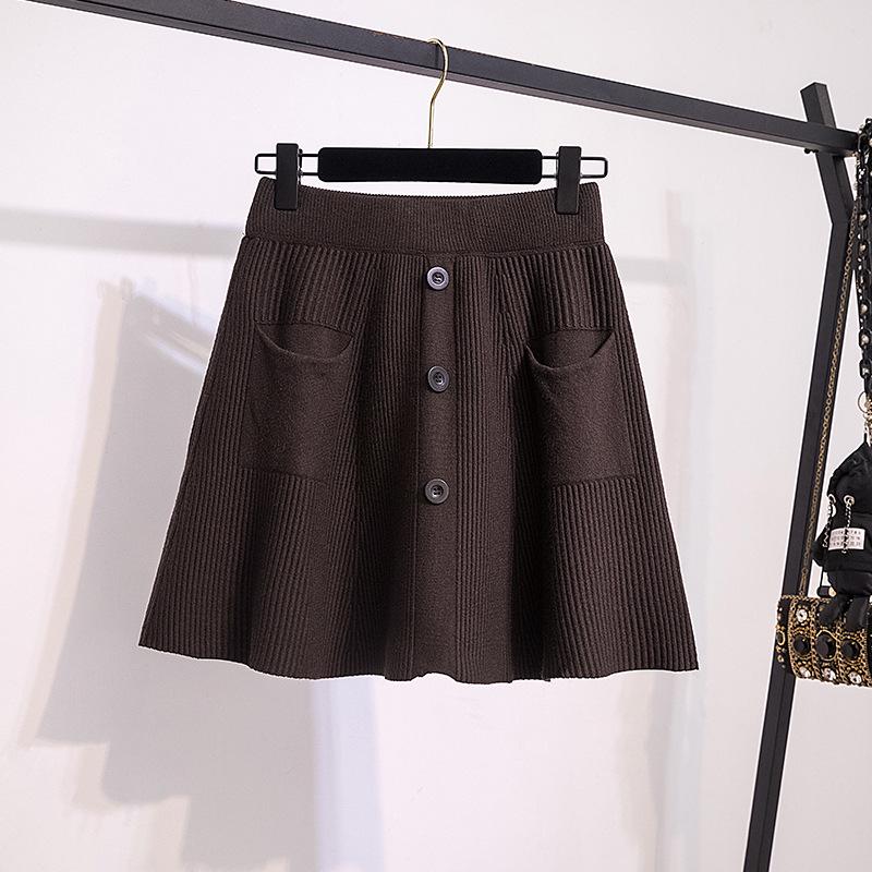 Plus Size Korean Style Slim Fit Skirt with Trendy Double Pocket Design 4XL