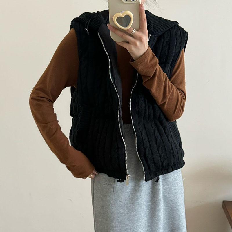 

90 white duck down down vest women s 2025 winter thickened heavy industry wool twisted woven hooded fashion vest jacket M чорний