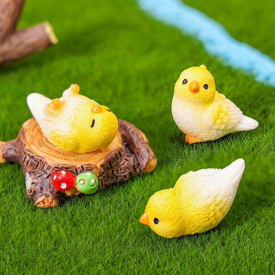 3Pcs Miniature Parrot Figurines Desktop Ornament Adorable Resin Bird Decor for Fairy Gardens & Terrariums
