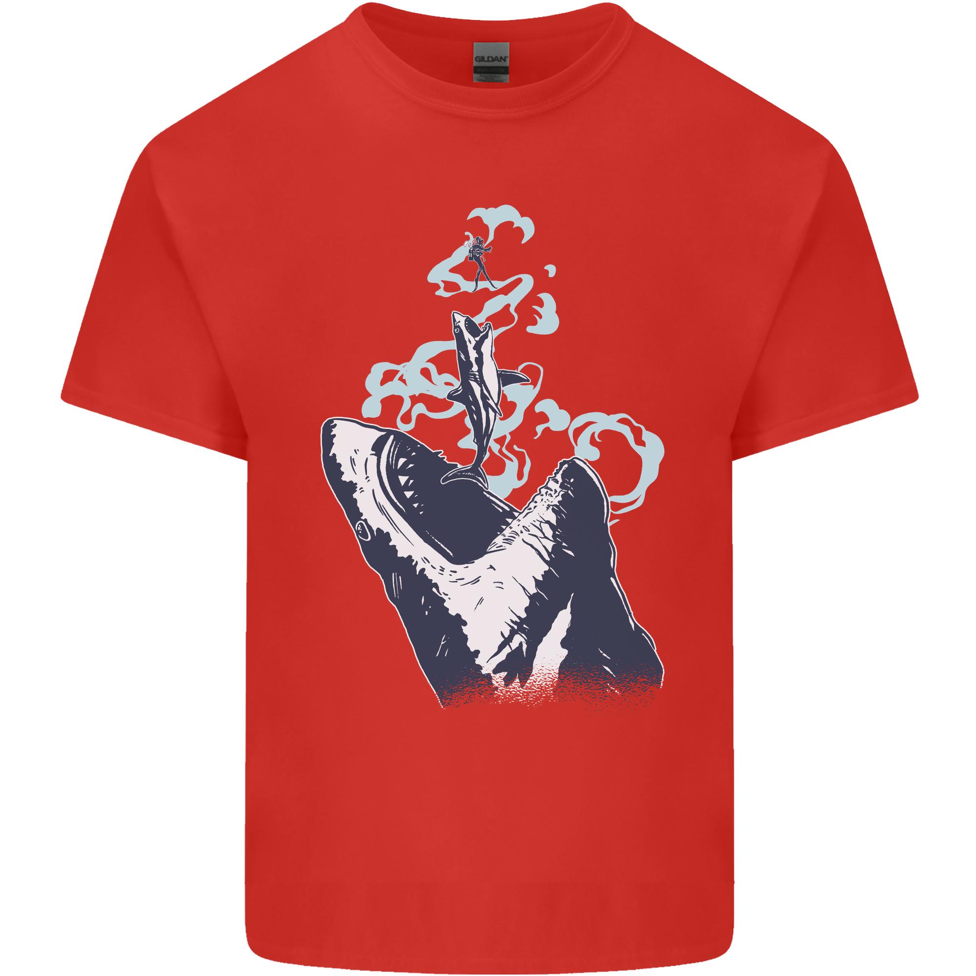 Megalodon v Great White Shark v Scuba Diver Unisexs Light Cotton TShirt S