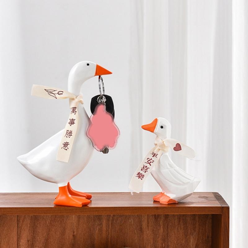 Cute Resins White Duck Sculpture Magnetic Keychain Holder Hanger Minimalists Home Decors For Shelf Or Entryway Ornament