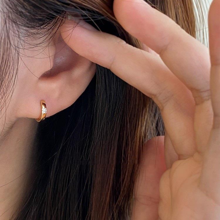 18K Gold Plated Silver Square Diamond Mini Hoop Earrings for Women - Simple Luxury Ear Cuffs