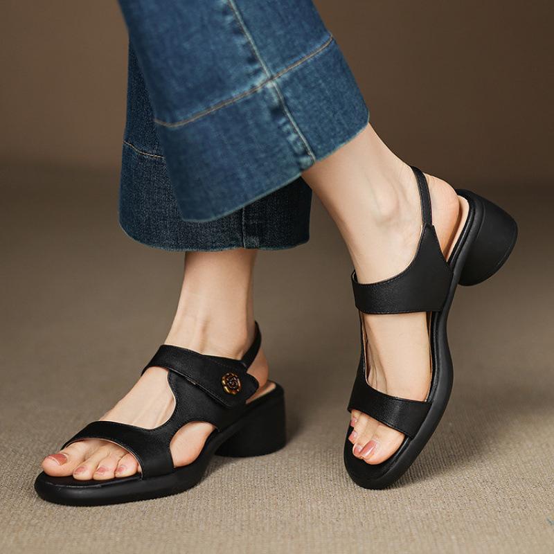 Summer platform sandals women's new high-heeled women's casual sandals round head buckle rubber non-slip one-word sandals