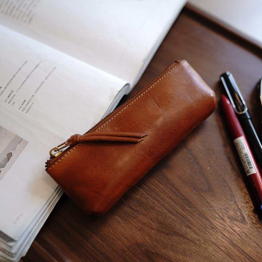 Trousse à crayons en cuir haut de gamme, Sac de rangement pour stylos, Sac à crayons à fermeture éclair créatif et durable marron