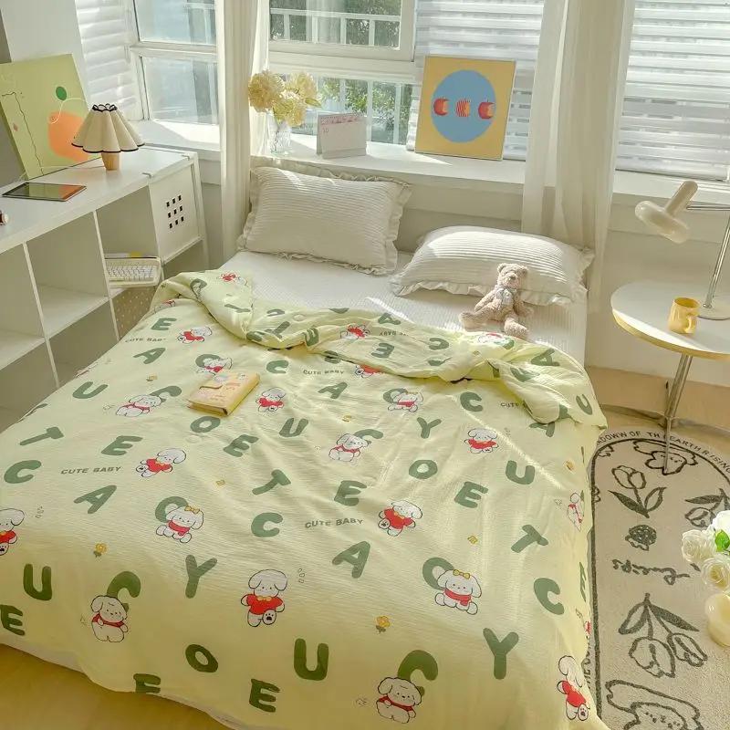 Black White Cartoon Crocodile Summer Quilt Kawaii Animals Print Thin Blanket Air-conditioning Quilted Quilt for Kids Boys Girls