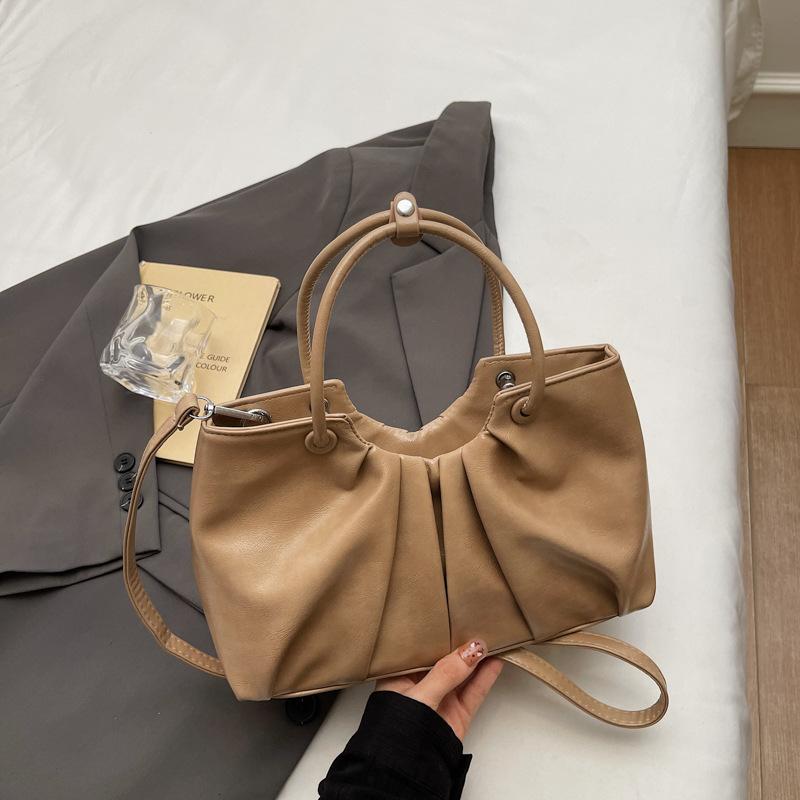 Foreign French Temperament Cloud Handbag Women's 2025 Autumn New Casual Niche Pleated Shoulder Wrinkled Messenger Bag